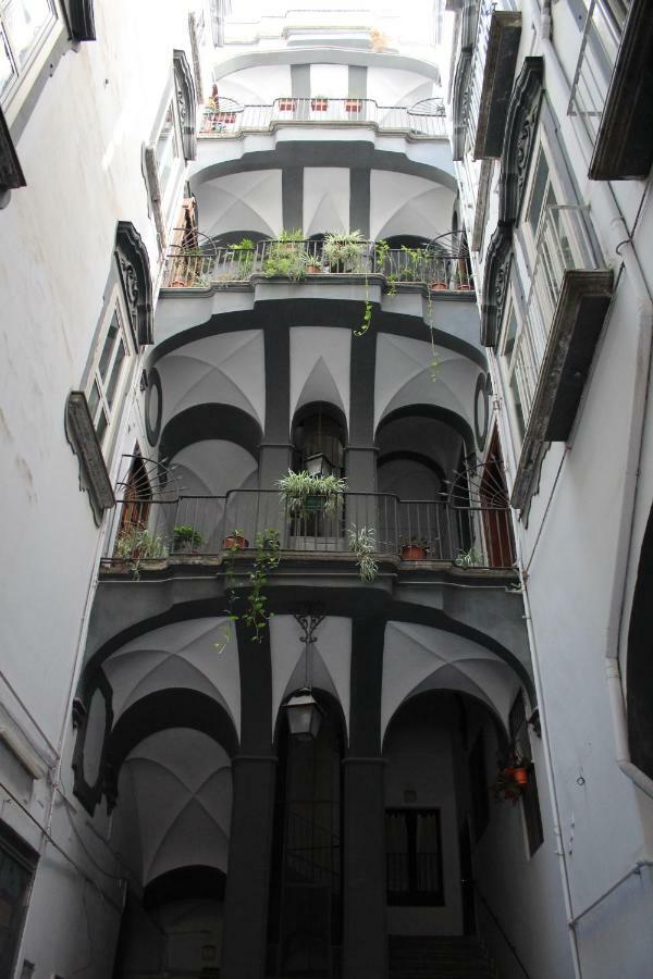 L' Arcata A Montesanto Villa เนเปิลส์ ภายนอก รูปภาพ